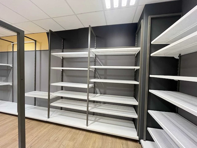 Winkelstelling met achterwand, 7 meter - afbeelding 4 van  9