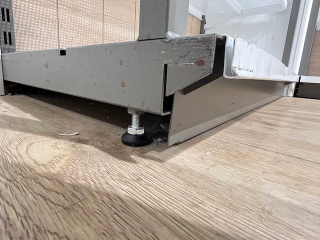 Winkelstelling met achterwand, 7 meter - afbeelding 8 van  8