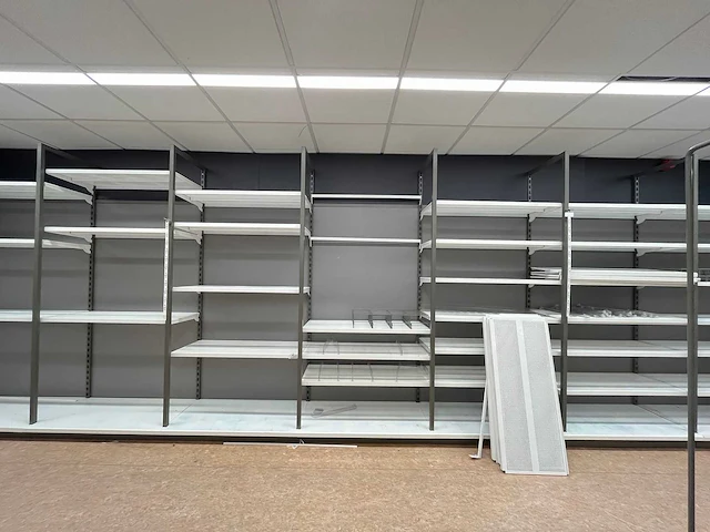 Winkelstelling met achterwand, 7 meter - afbeelding 4 van  11