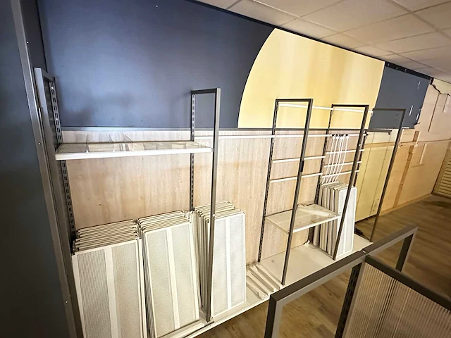 Winkelstelling met achterwand, 7 meter - afbeelding 3 van  7