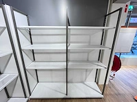 Winkelstelling met achterwand, 8 meter (3 secties) - afbeelding 4 van  9