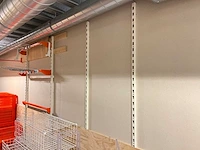 Winkelstelling met achterwand, 8 meter in 3 secties - afbeelding 11 van  11