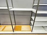 Winkelstelling met achterwand, 8 meter - afbeelding 6 van  7