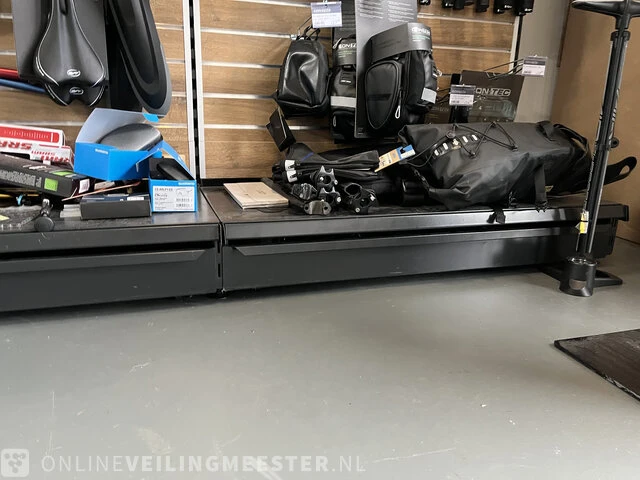 Winkelstelling met diverse haken - afbeelding 5 van  7