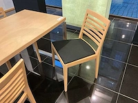 Winkeltafel met stoelen - afbeelding 4 van  4
