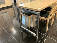 Winkeltafel met stoelen - afbeelding 2 van  4