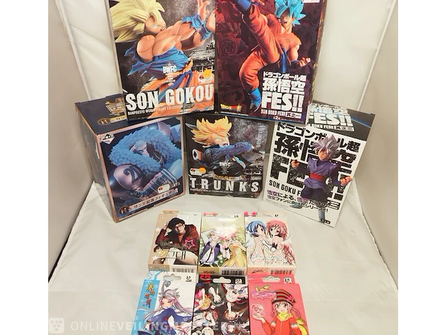 Winkelvoorraad manga, animé, dragonball, one piece, figurines, kaarten etc... - afbeelding 5 van  22