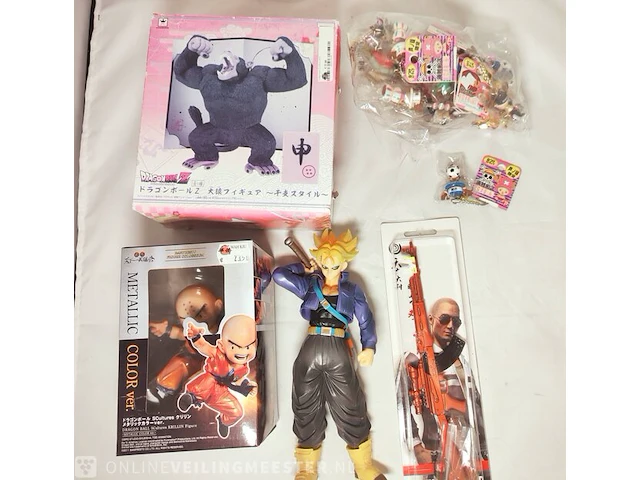 Winkelvoorraad manga, animé, dragonball, one piece, figurines, kaarten etc... - afbeelding 9 van  22