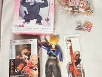 Winkelvoorraad manga, animé, dragonball, one piece, figurines, kaarten etc... - afbeelding 9 van  22