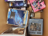 Winkelvoorraad manga, animé, dragonball, one piece, figurines, kaarten etc... - afbeelding 20 van  22