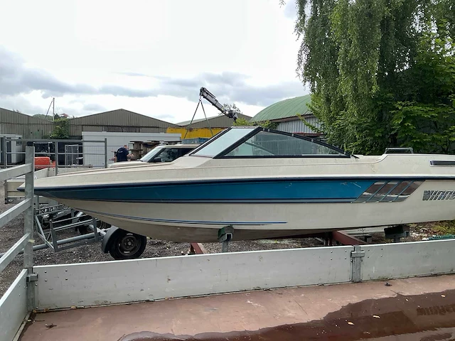 Winner intrique 1700 speedboot - afbeelding 10 van  15