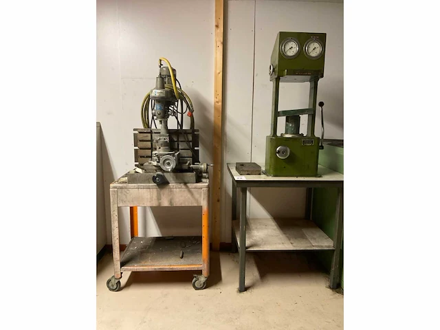 Winter, fontijne tb4 tafelboormachine en -pers - afbeelding 4 van  11