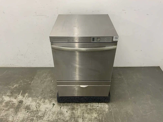 Winterhalter - gs 302 - korvenvaatwasmachine - afbeelding 2 van  6
