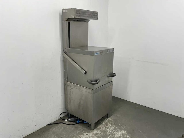 Winterhalter - gs 502 energy+ - korvenvaatwasmachine met warmteterugwinning - afbeelding 3 van  9