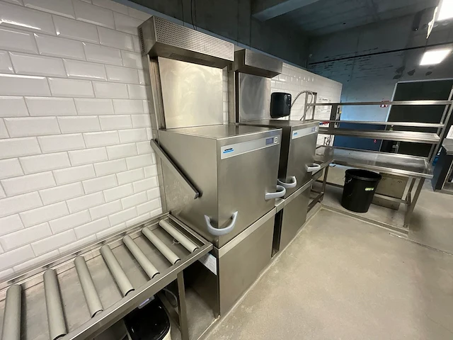Winterhalter - pt-l energyplus - korvenvaatwasmachine - afbeelding 1 van  11