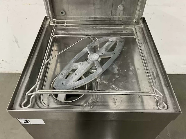 Winterhalter - pt-m - korvenvaatwasmachine - afbeelding 6 van  8