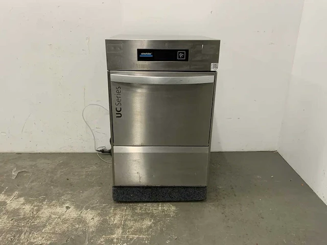 Winterhalter - uc-l - korvenvaatwasmachine - afbeelding 2 van  7