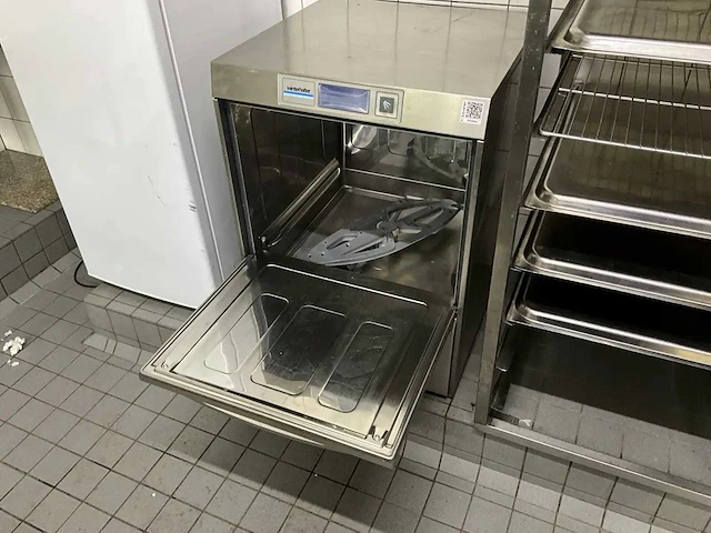 Winterhalter - uc-l - korvenvaatwasmachine - afbeelding 4 van  7
