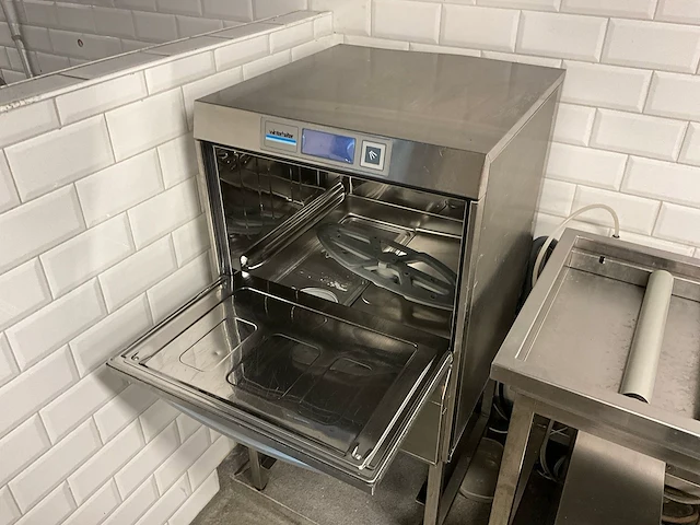 Winterhalter - uc-m - glazenspoelmachine - afbeelding 2 van  7