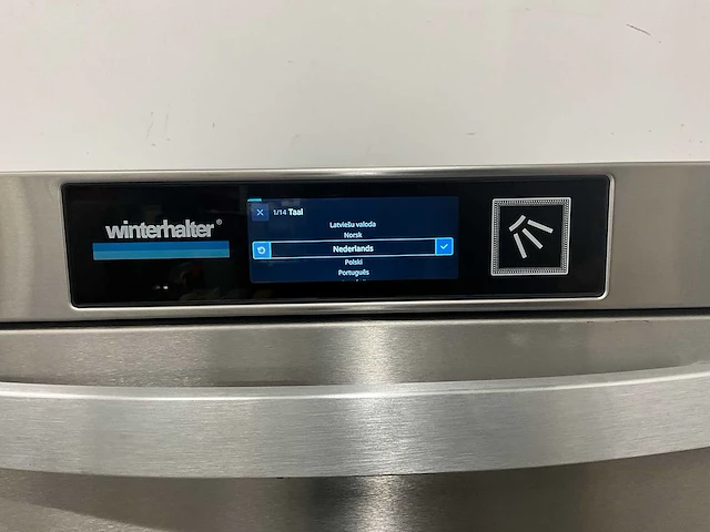 Winterhalter - uc-m - glazenvaatwasmachine (2023) - afbeelding 8 van  15