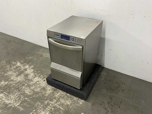 Winterhalter - uc-s - korvenvaatwasmachine - afbeelding 1 van  8