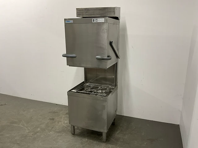 Winterhalter gs 515 energy+ korvenvaatwasmachine - afbeelding 9 van  9