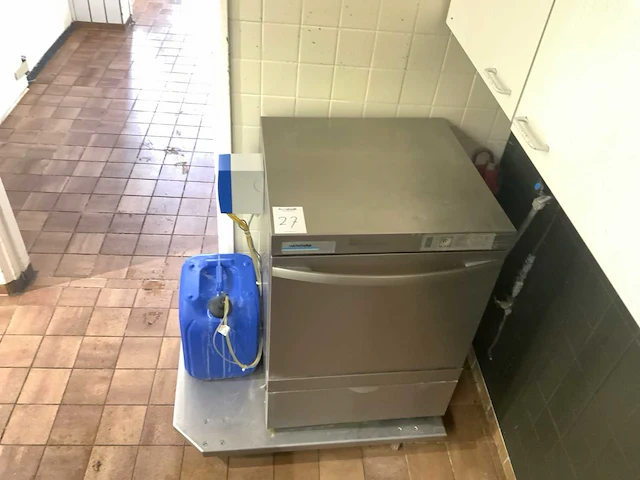 Winterhalter gs302 korvenvaatwasmachine - afbeelding 3 van  7