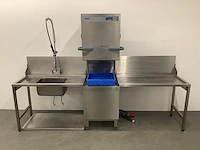 Winterhalter pt-m korvenvaatwasmachine met aan- en afvoertafel - afbeelding 6 van  17