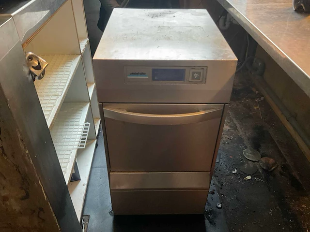 Winterhalter uc-s eco glazenvaatwasmachine - afbeelding 1 van  6