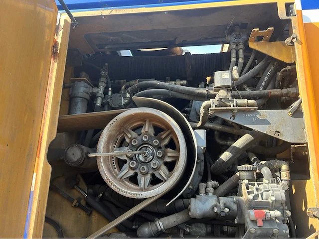 Wirtgen w2200 asfaltfreesmachine - afbeelding 11 van  28