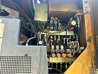 Wirtgen w2200 asfaltfreesmachine - afbeelding 13 van  28
