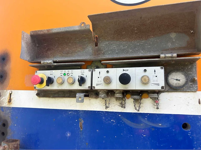 Wirtgen w2200 asfaltfreesmachine - afbeelding 17 van  28
