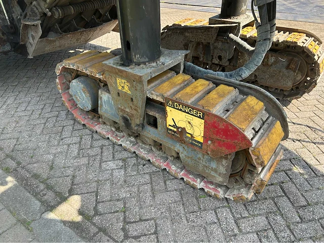 Wirtgen w2200 asfaltfreesmachine - afbeelding 21 van  28
