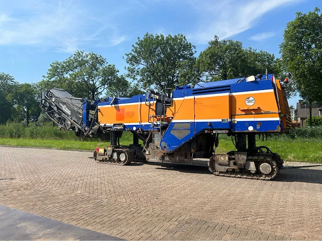 Wirtgen w2200 asfaltfreesmachine - afbeelding 22 van  28