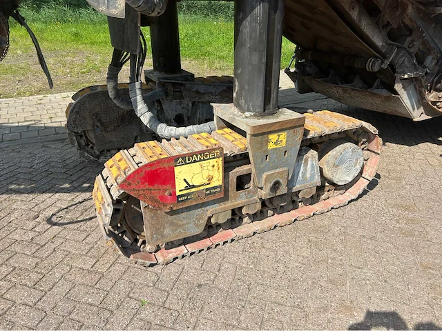 Wirtgen w2200 asfaltfreesmachine - afbeelding 27 van  28