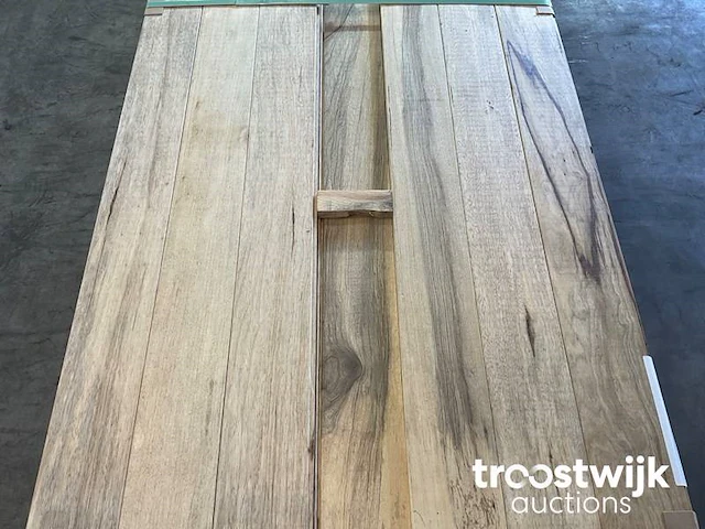Wit afrikaans eikenhouten fraké plank 270x14x2 cm - afbeelding 5 van  7