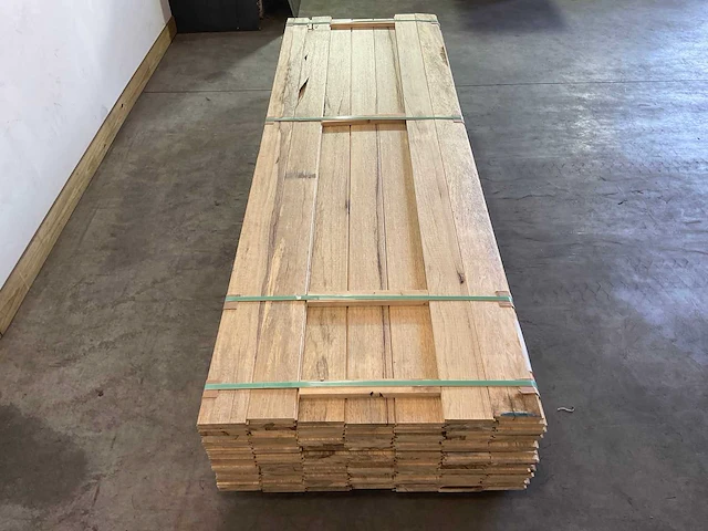 Wit afrikaans eikenhouten fraké plank 300x14x2 cm (14x) - afbeelding 4 van  7