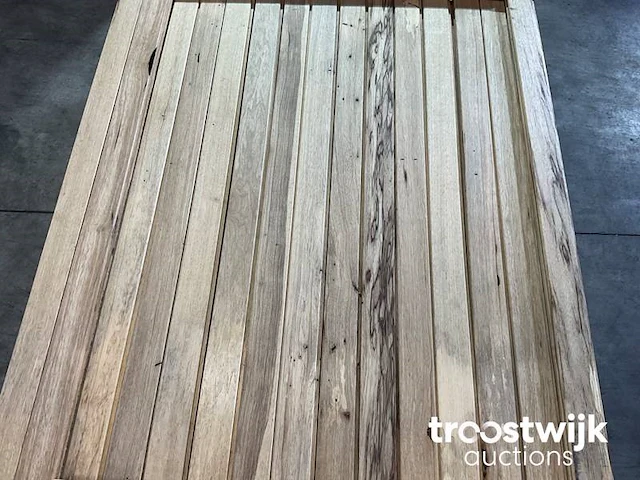 Wit afrikaans eikenhouten fraké plank 360x6.8x2 cm - afbeelding 6 van  7