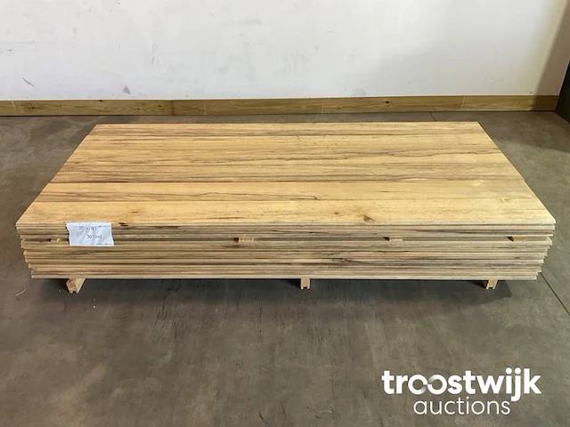 Wit afrikaans eikenhouten plank 240x18.5x2 cm - afbeelding 1 van  7