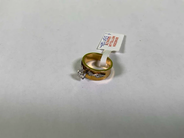 Wit en geelgouden fantasie solitair ring - afbeelding 1 van  4