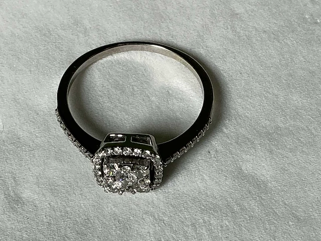Wit gouden ring - other jewellery - afbeelding 1 van  10