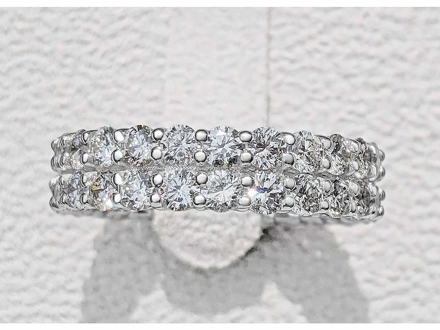 Wit gouden ring met 50 diamanten 3,59 crt. - afbeelding 6 van  10