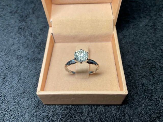 Wit gouden ring met diamant 1,07 crt. naturel - afbeelding 8 van  8