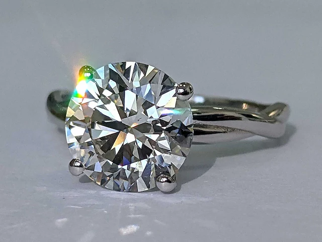 Wit gouden ring met diamant 3,04 crt. - afbeelding 3 van  11
