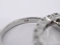 Witgouden alliance ring met diamanten - afbeelding 6 van  8