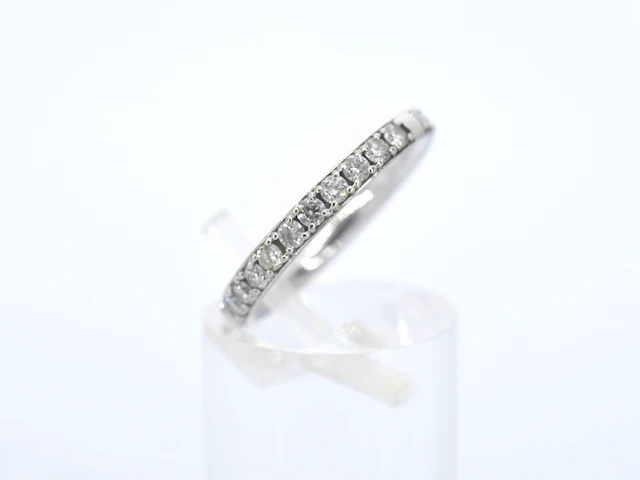 Witgouden alliance ring met natuurlijke diamanten 0.90 carat - afbeelding 3 van  8