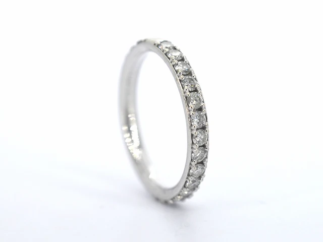 Witgouden alliance ring met natuurlijke diamanten 0.90 carat - afbeelding 5 van  8