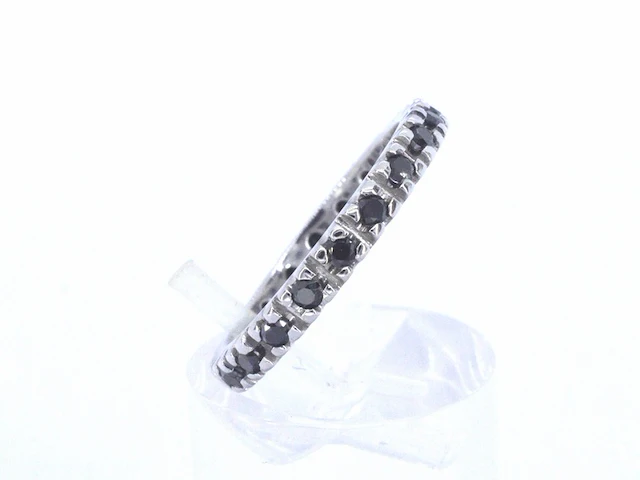 Witgouden alliance ring met zwarte diamanten - afbeelding 4 van  8