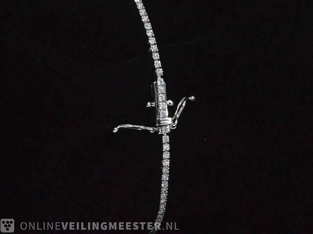 Witgouden armband met briljant geslepen diamanten 1.08 carat - afbeelding 8 van  9