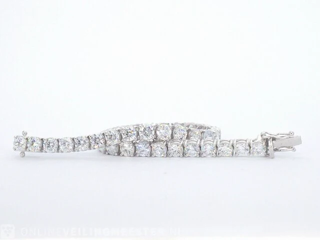 Witgouden armband met briljant geslepen diamanten 12.02 carat - afbeelding 1 van  10